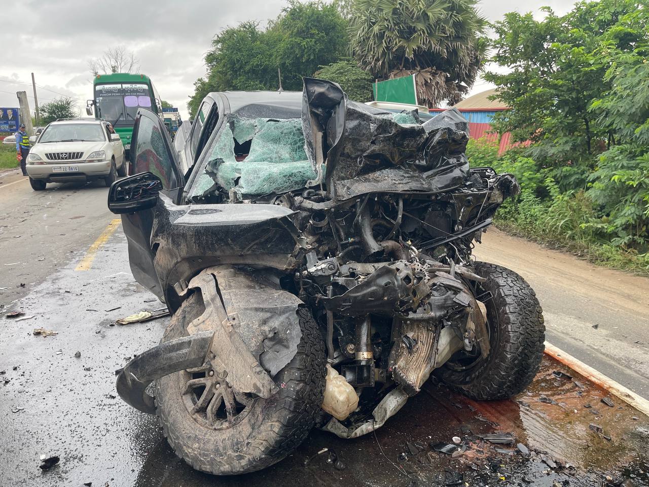 昨天1号公路车祸 死者确认为中国人